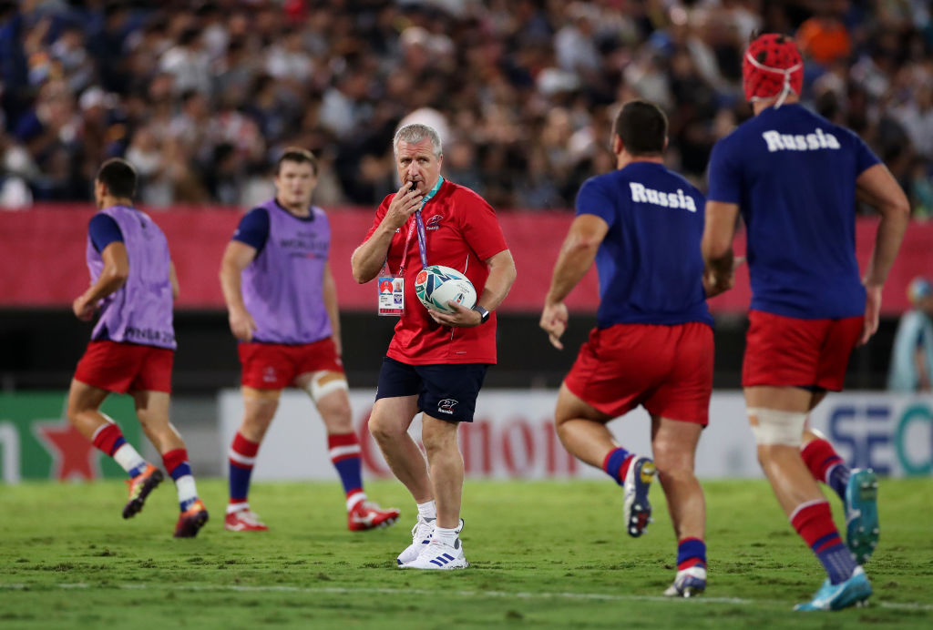 Russia head coach Lyn Jones