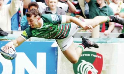 Adam Radwan scoring for Leicester Tigers