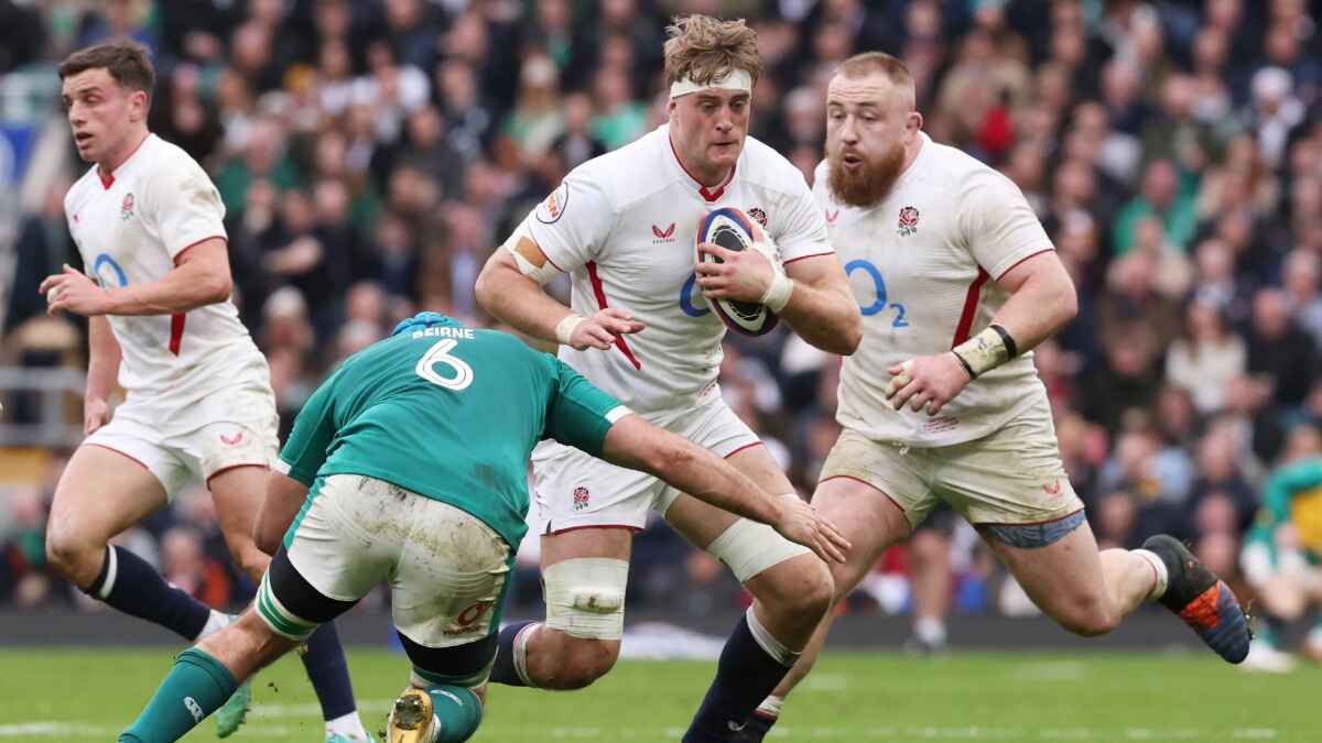 England lock Alex Coles