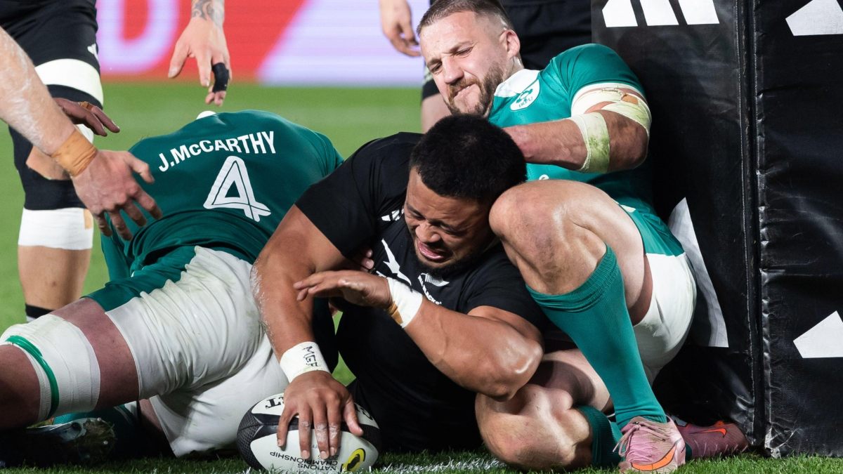Asafo Aumua scores for New Zealand