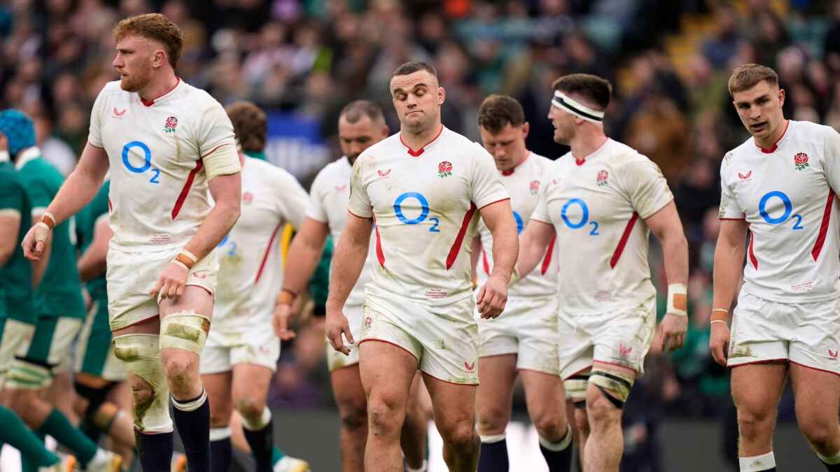 England on their way to a record home defeat by Ireland in this year’s Six Nations