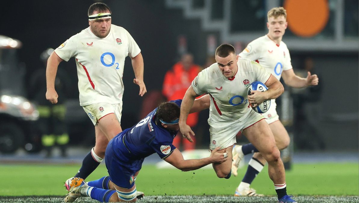 Ben Earl in action against Italy for England