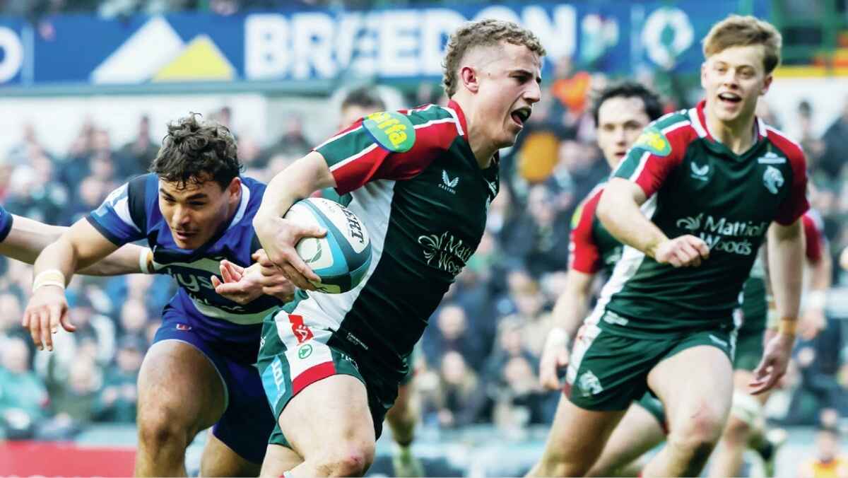 Billy Searle scores in the semi-final win against Bath for Leicester Tigers