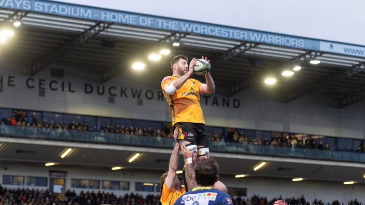 Conor-Terrah Brockschmidt in action for Chinnor