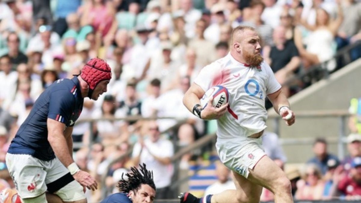 England prop Joe Heyes