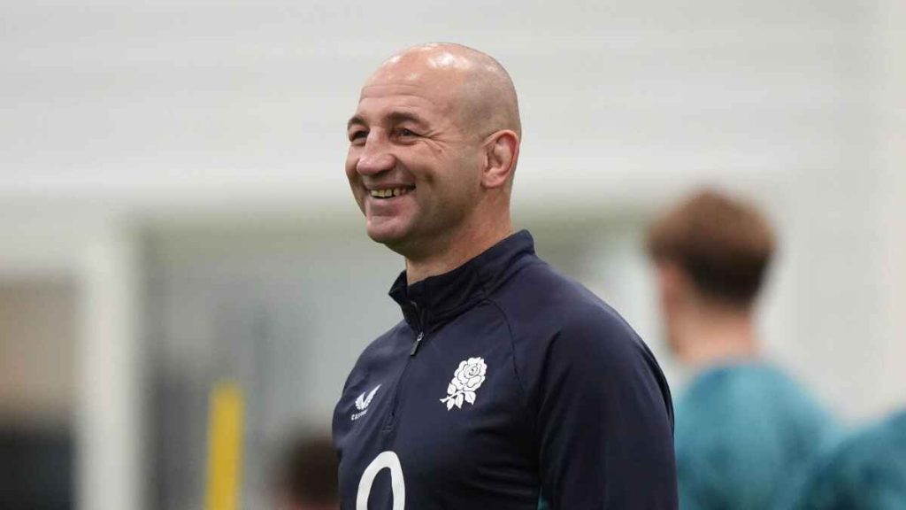 England head coach Steve Borthwick during a training session on Monday