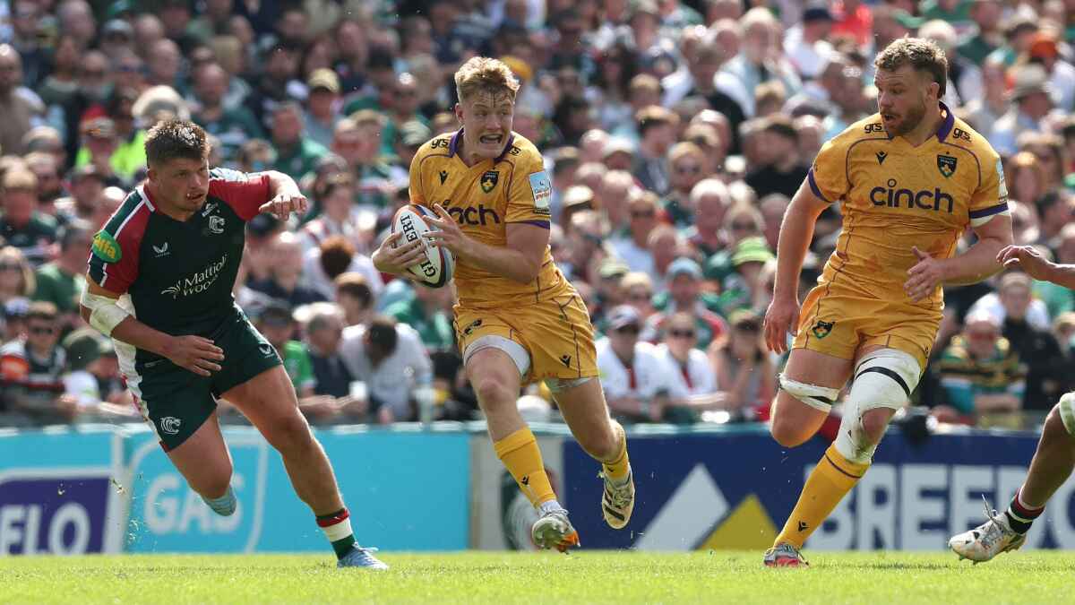 Fin Smith leading the charge for Northampton Saints
