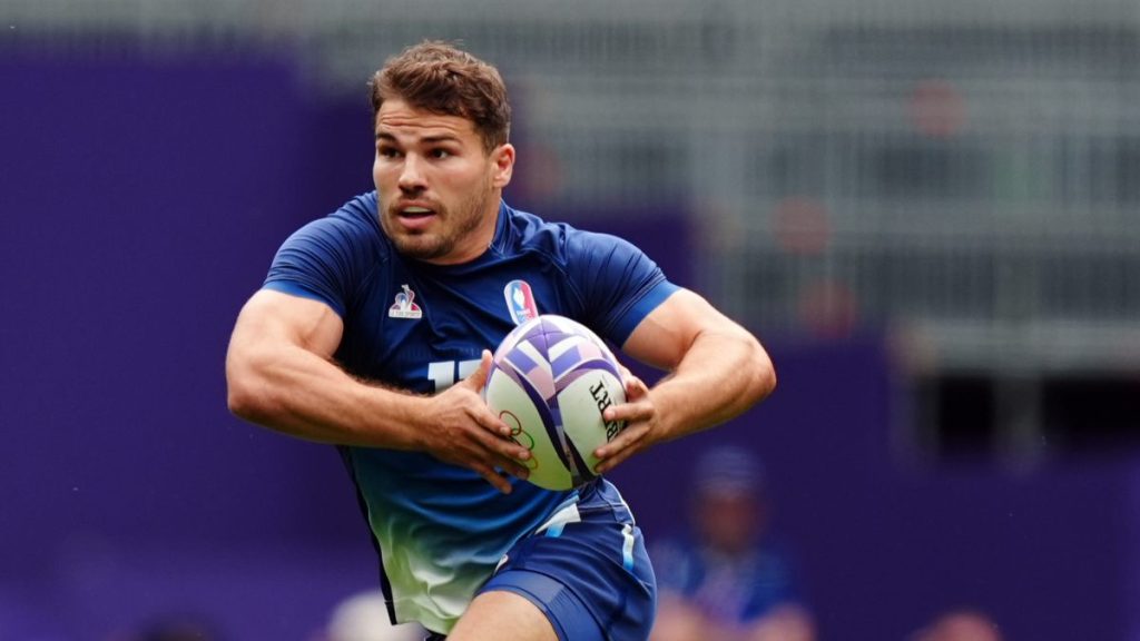 France's Antoine Dupont, the biggest star in the men's game, is reported to be a target for R360