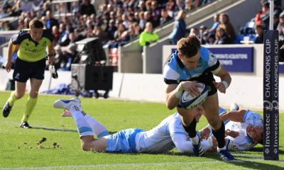 Jamie Dobie dives over to score for Glasgow Warriors
