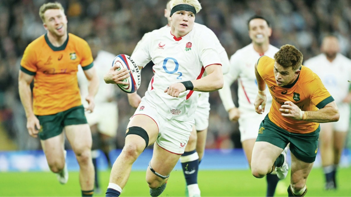 Action man: Henry Pollock sprints clear to score against Australia PICTURE: Getty Images