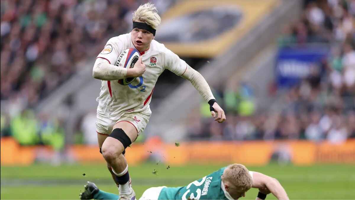 Henry Pollock in England colours on Saturday