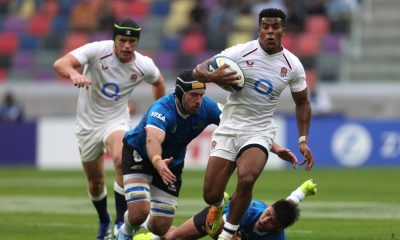 Immanuel Feyi-Waboso on the attack for England against Argentina.