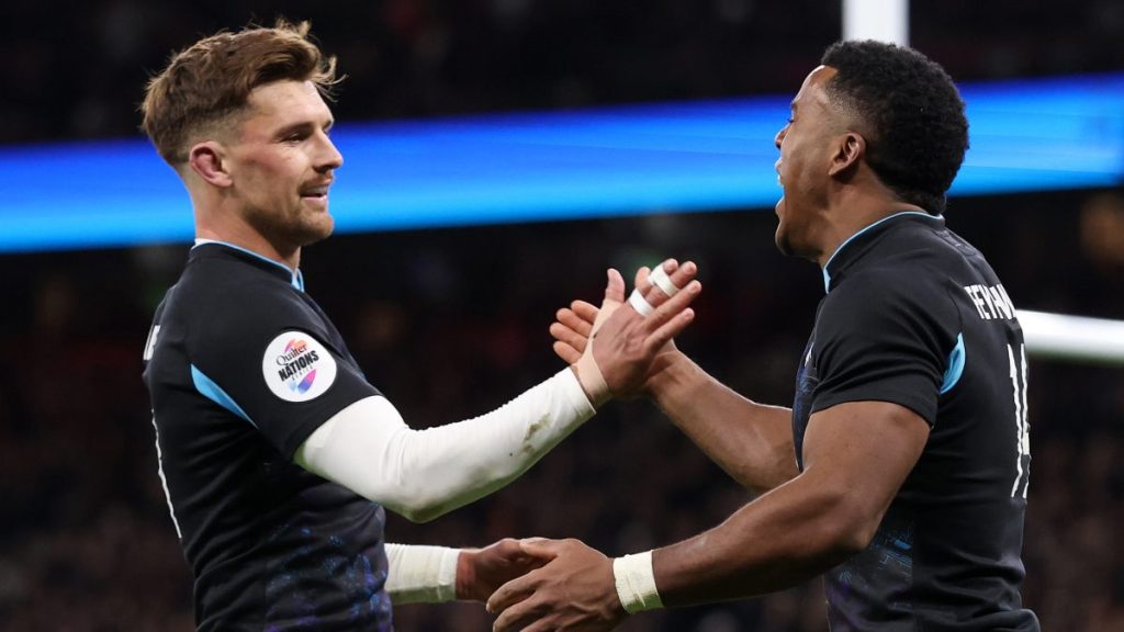 Henry Slade (left) and Immanuel Feyi-Waboso (right) both crossed in England's win.