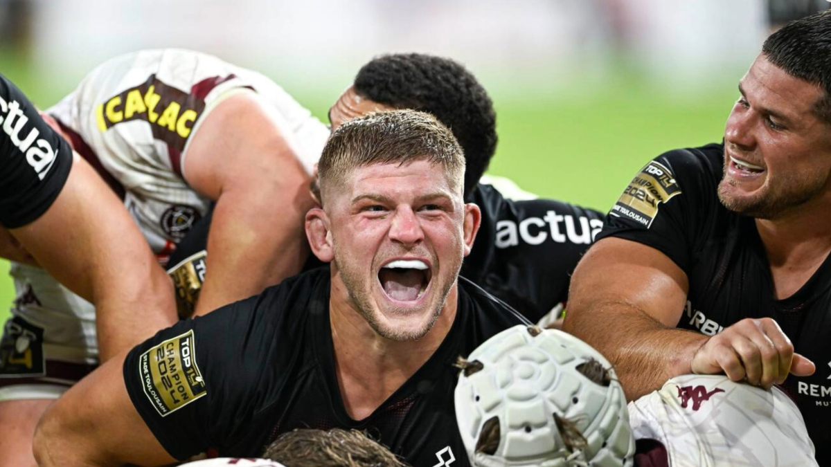 Jack Willis playing for Toulouse