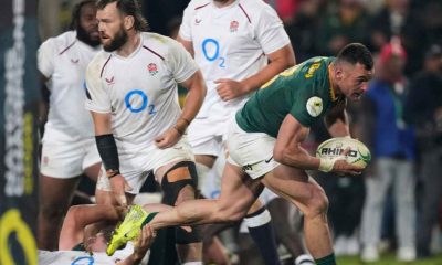 South Africa’s Jesse Kriel scores against England