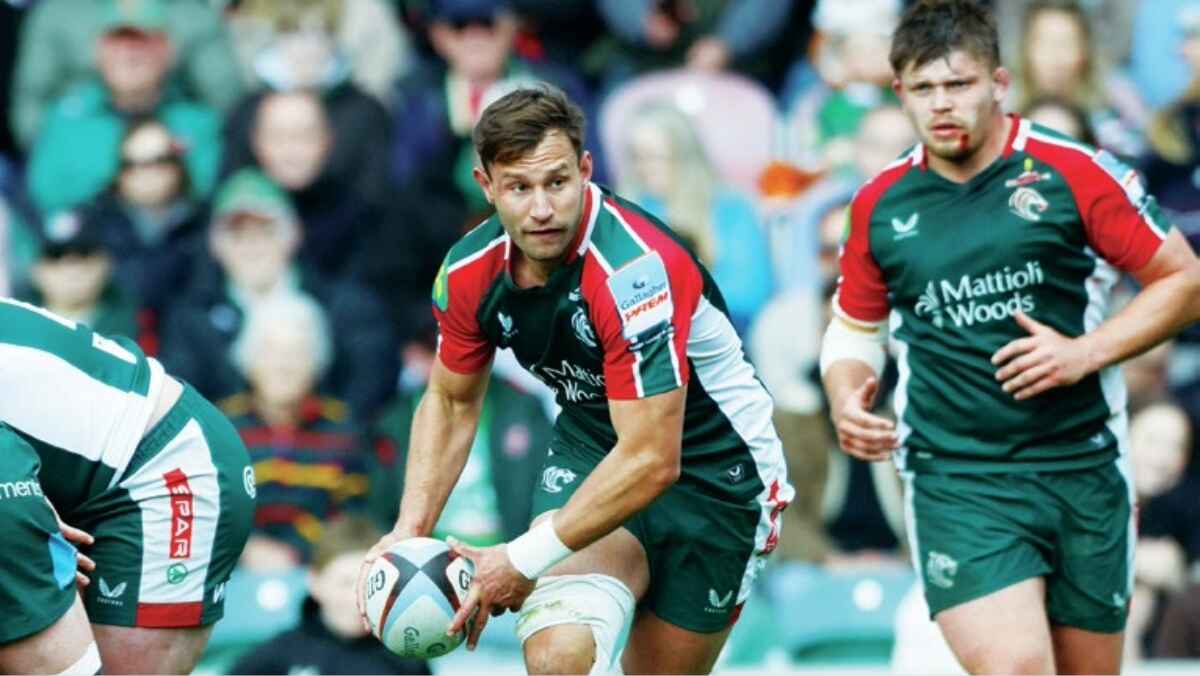 Leicester Tigers back rower Joaquín Moro in action