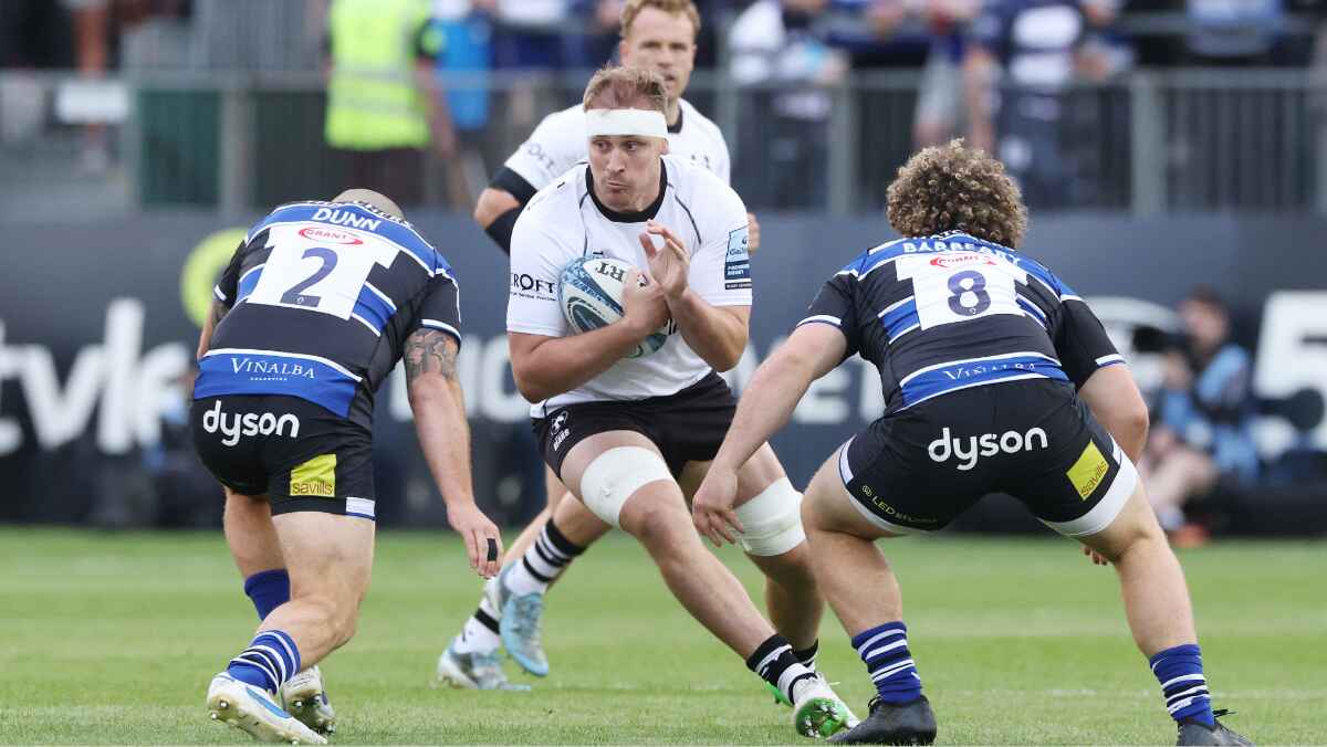 Joe Batley in action for Bristol Bears