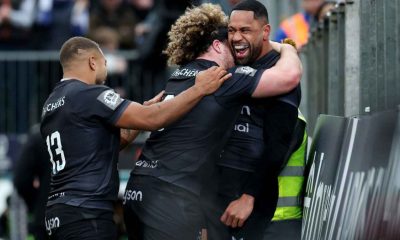 Joe Cokanasiga celebrates scoring a try for Bath with Alfie Barbeary