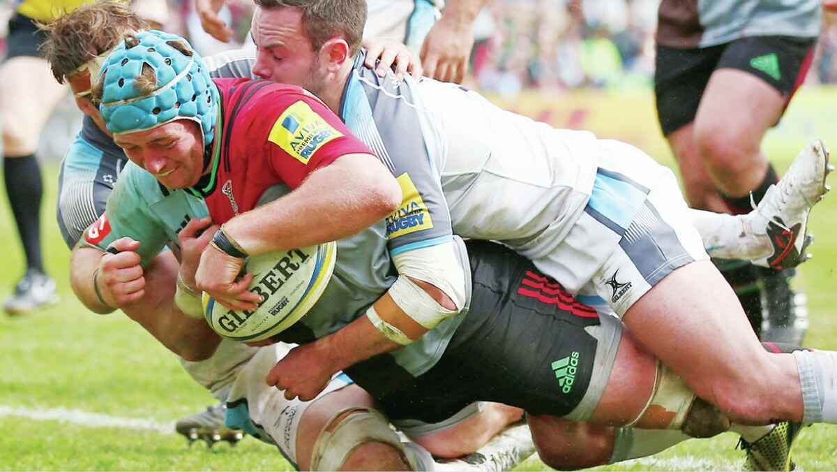Joe Gray goes over for Harlequins