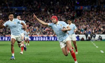 France’s Louis Bielle-Biarrey goes over for his first try against England