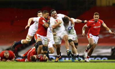 Mako Vunipola playing for England