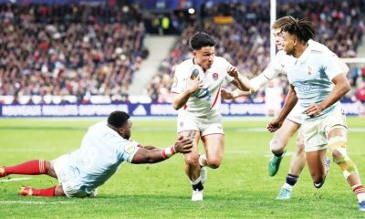 Marcus Smith scoring against France in the Six Nations