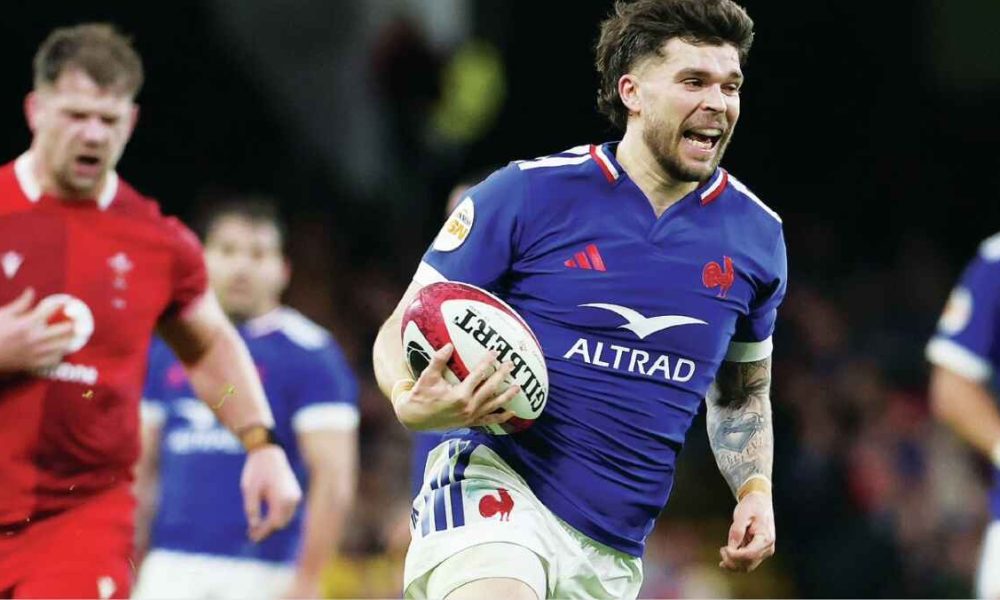 Matthieu Jalibert breaks clear to score for France against Wales last weekend