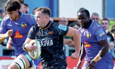 Morgan Morse in action for Ospreys