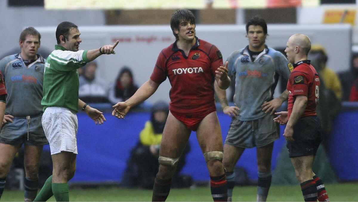 Munster’s Donncha O’Callaghan is sent to the sidelines to put on some shorts after deciding to play on in his underpants during the Heineken Cup match against Cardiff Blues in 2006