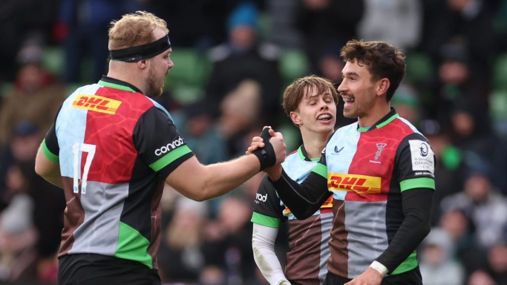 Nick David scored three tries as Harlequins breezed past a much-changed Stormers side