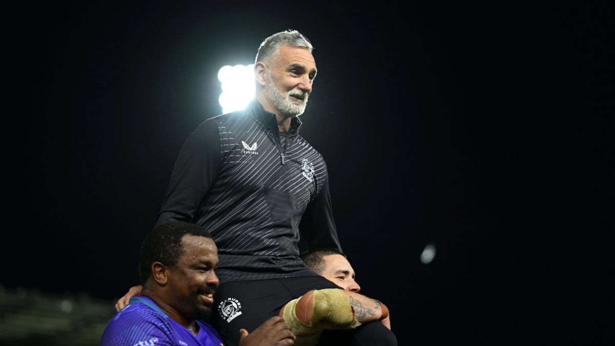 Ricky Pellow is carried from the field by Khwezi Mona and Jimmy Roots after yesterday’s win against Bristol Bears