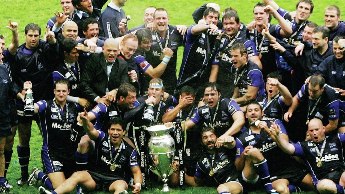 Sale with the Premiership trophy in 2006.