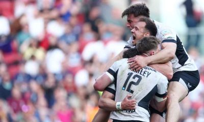 Tobias Elliott celebrates after scoring a late try for Saracens