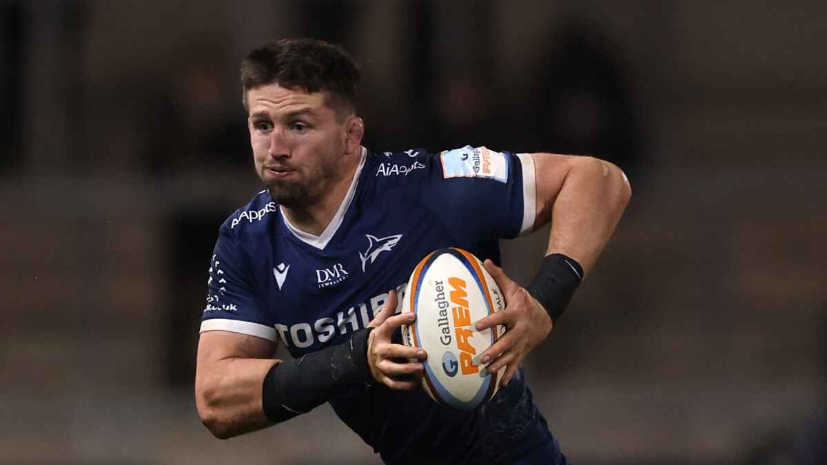 Sale Sharks flanker Tom Curry