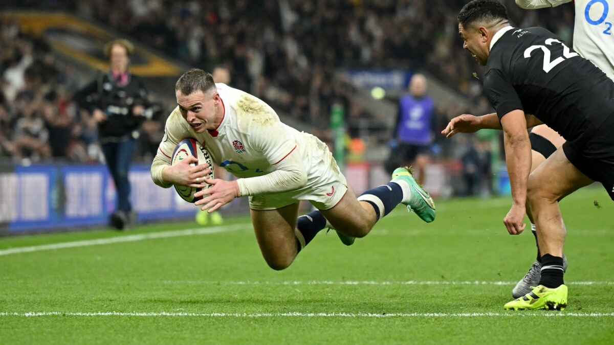 Tom Roebuck makes the game safe for England
