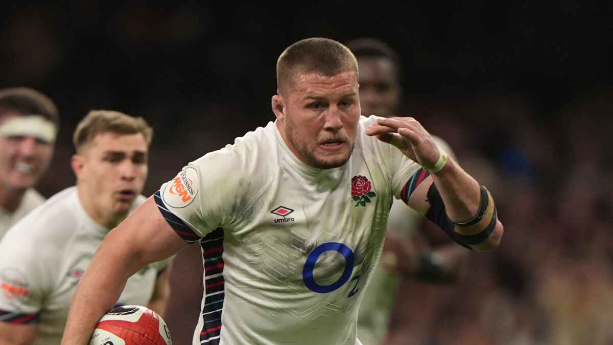 Tom Willis in action for England