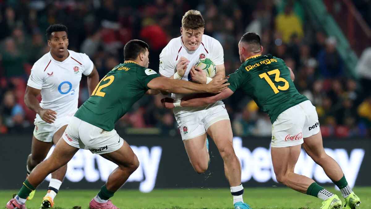 Tommy Freeman taking on the Springboks