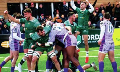 On a roll: Ealing Trailfinders celebrate as Scott Buckley goes over for his second try