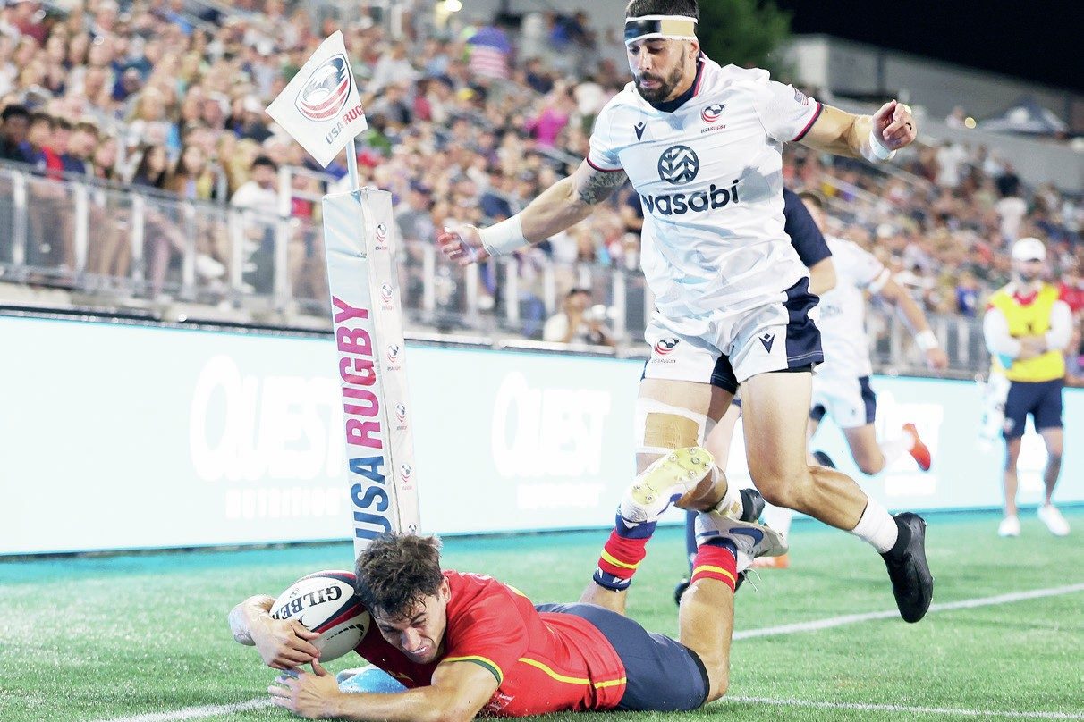 Alvar Gimeno scores in Spain’s win over USA this summer in North Carolina