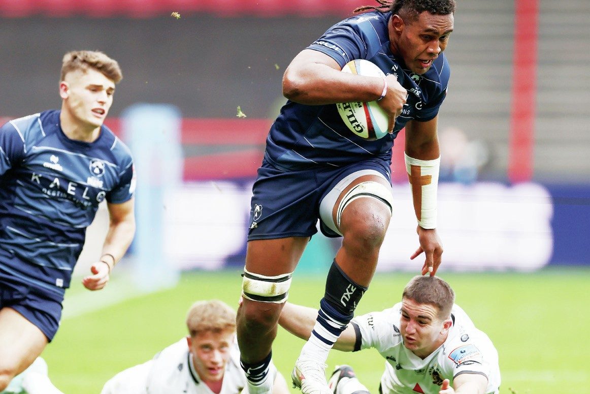 Bill Mata charges through to score for Bristol Bears