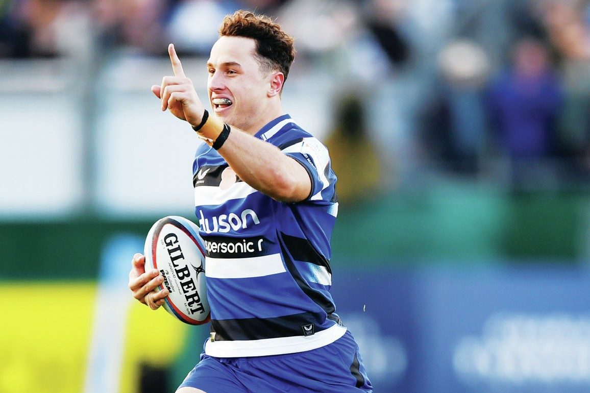 Henry Arundell scores for Bath