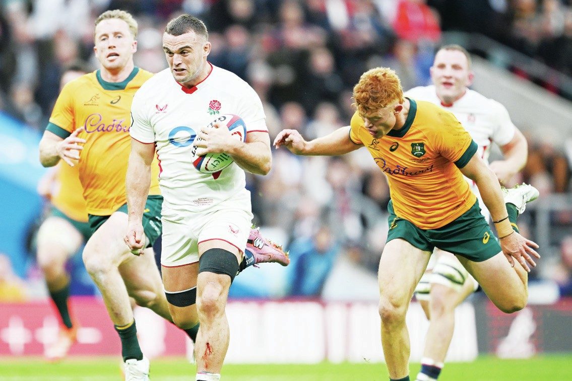 Ben Earl breaks to score England’s first try against Australia yesterday