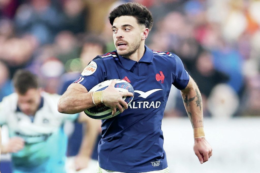France fly-half Romain Ntamack