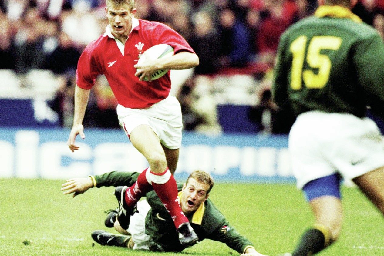 Dafydd James playing for Wales against South Africa in 1998 Cardiff rematch