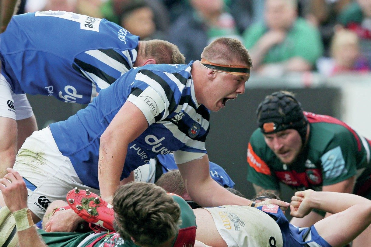 Sam Nixon enjoys a Bath try in victory against Leicester in 2019