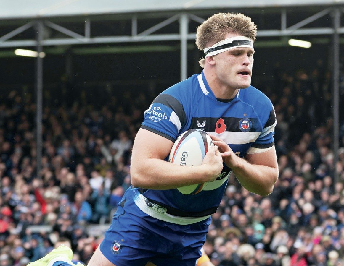 Flying high: Bath flanker Guy Pepper
