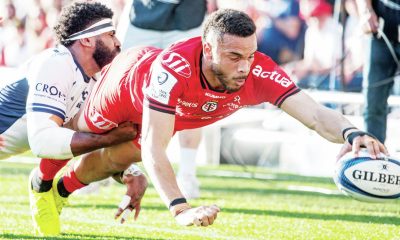 Matthis Lebel dives over to score for Toulouse
