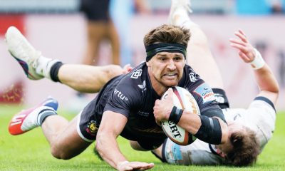 Henry Slade goes over for Exeter Chiefs in their win over Saracens